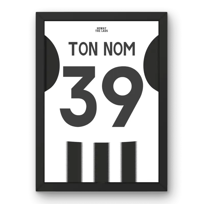 Cadre Newcastle Domicile 25-26 – Affiche encadrée personnalisée - Cadre Perso