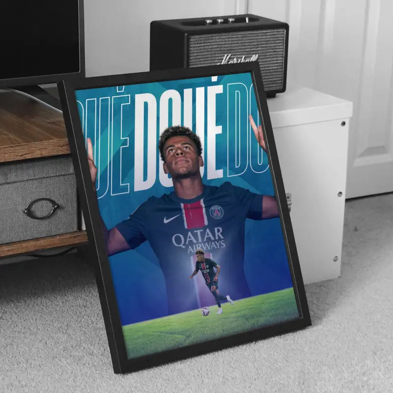 Affiche PSG Désiré Doué meuble TV
