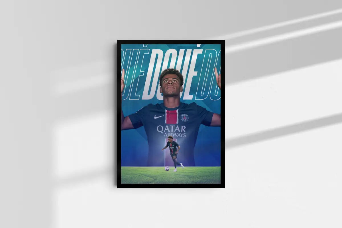 Affiche PSG Doué édition joueur fond blanc