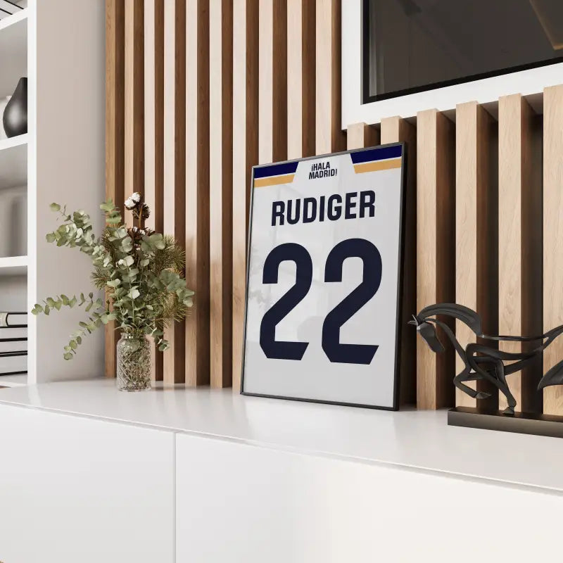Affiche Real Madrid 23-24 Rüdiger 22 panneau bois