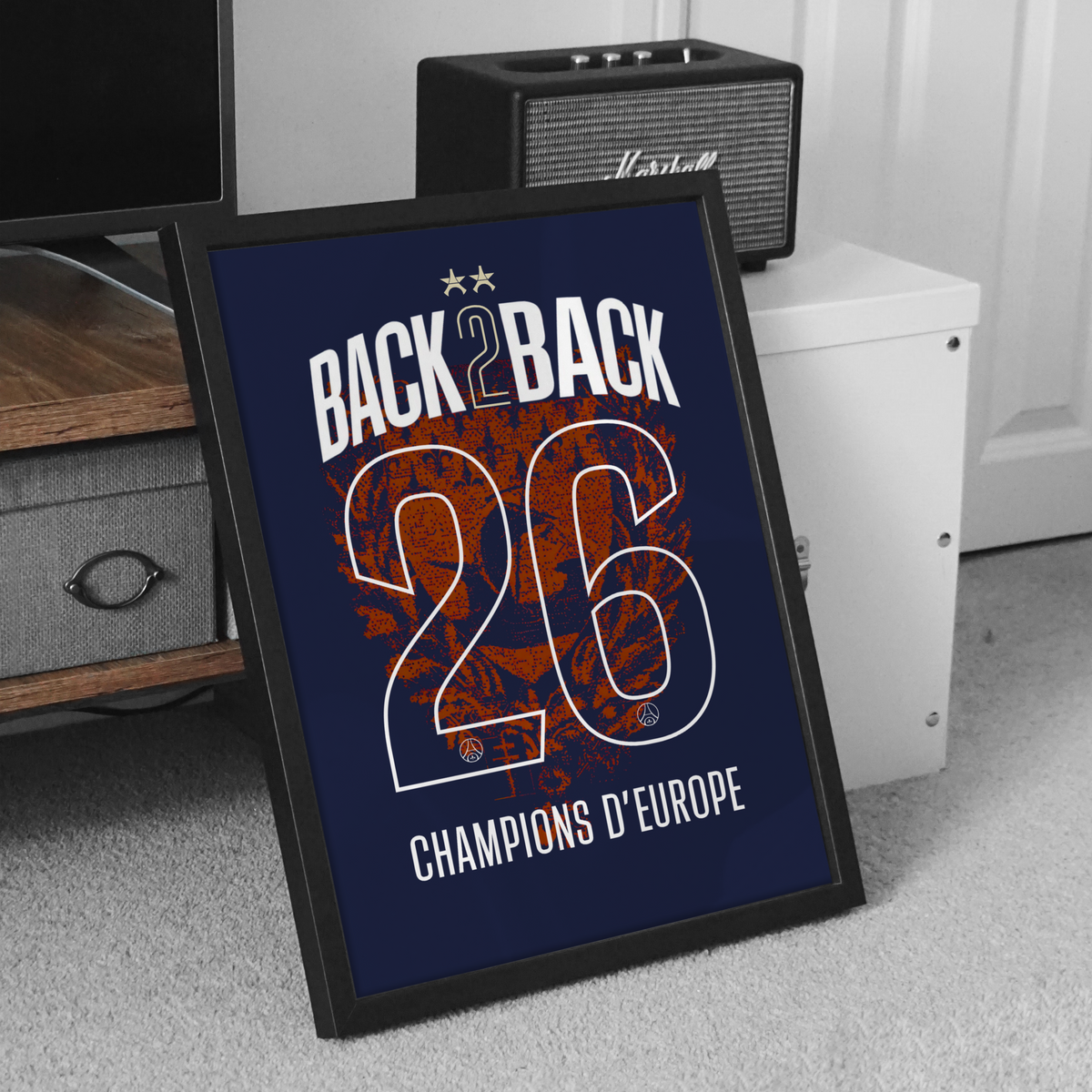 Affiche Maillot PSG Back 2 Back 2026 – Édition Collector – Affiche encadrée personnalisée - Cadre Perso